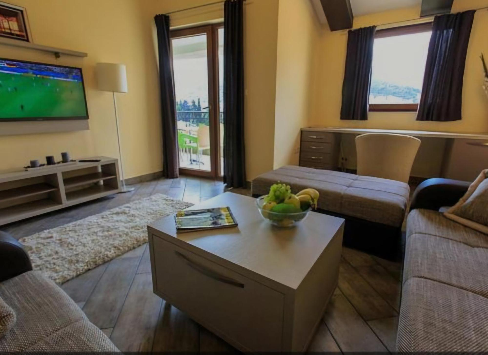 Lucic Rooms & Suites Budva Exteriör bild
